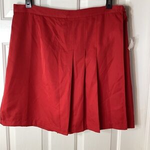 Sag Harbor Women's Bold Red Pleated Skorts Sz 18
